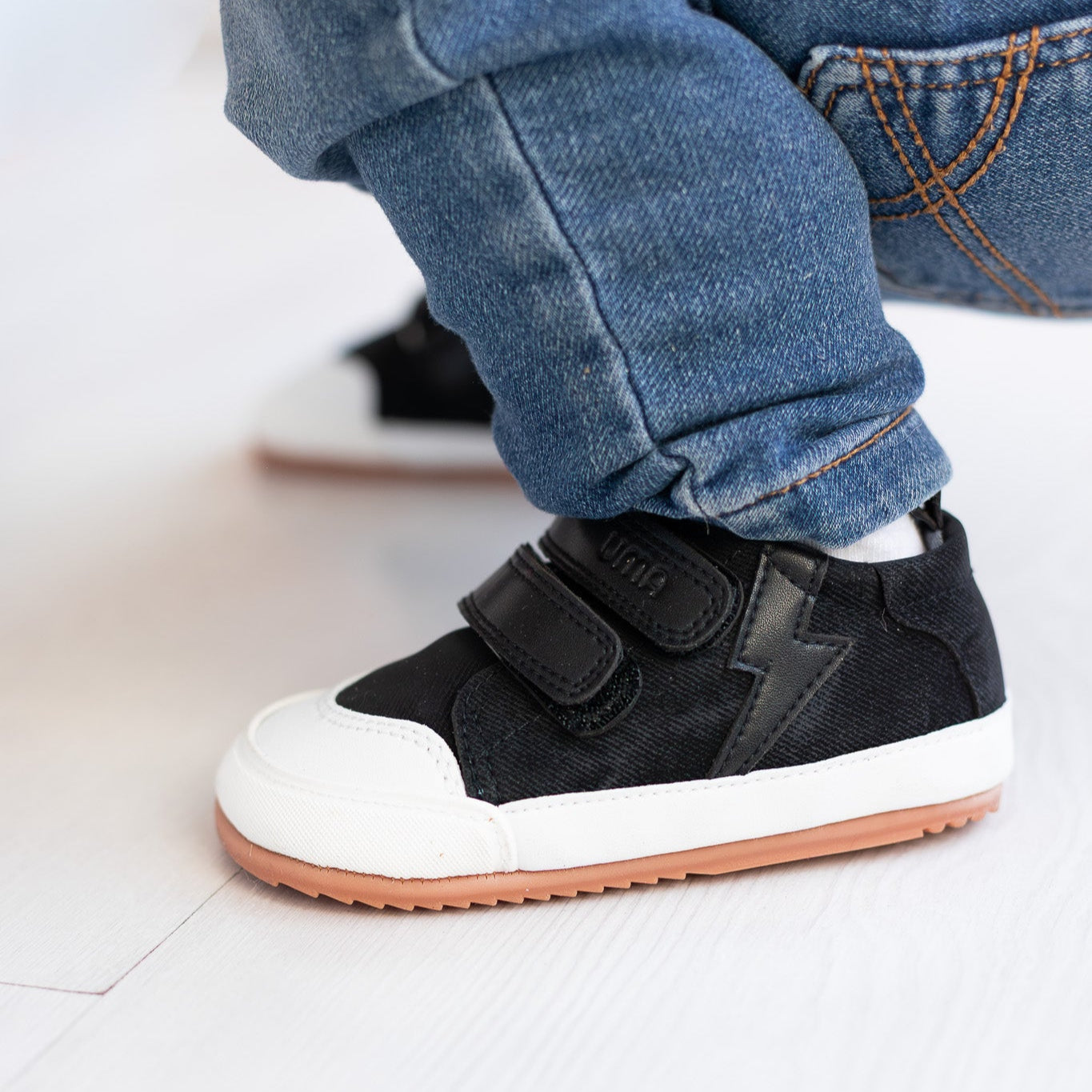 Leaf Thunder Denim Negro - Baby