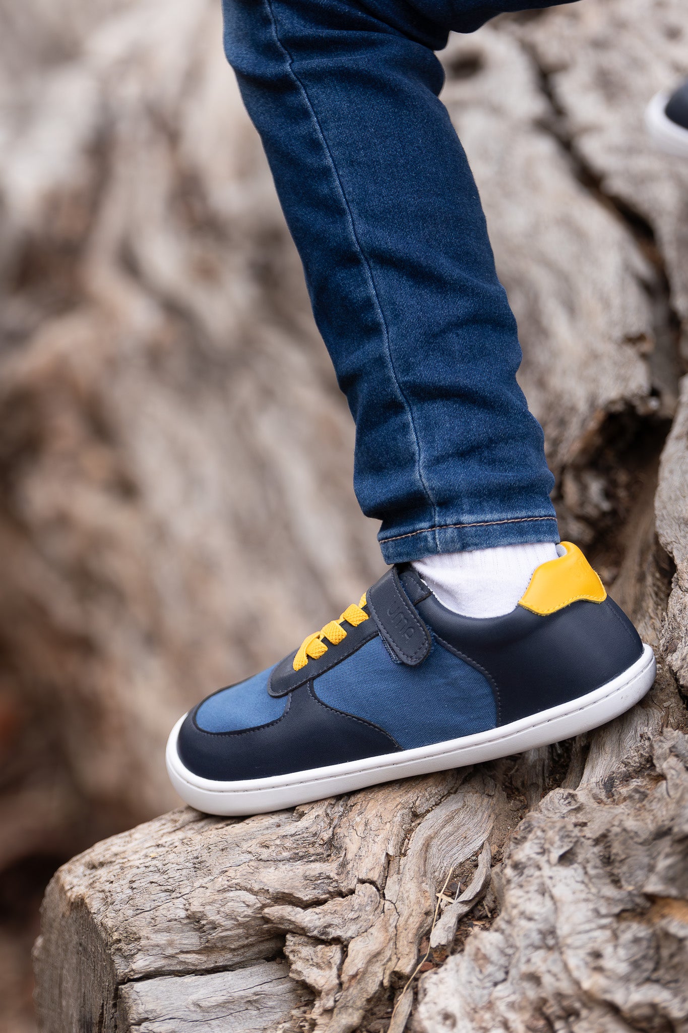 Air Retro Azul Marino/Amarillo - Kids