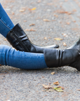 Bota barefoot ergonomica negro modelo Mist para adultos en uso