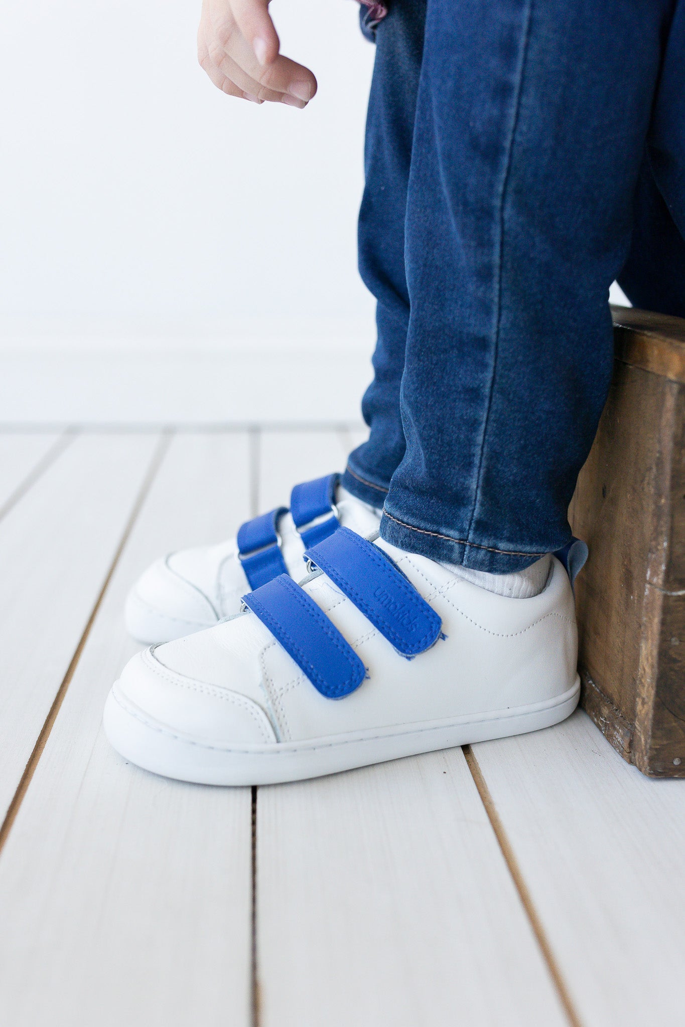 Leaf Blanca Velcro Azul - Kids