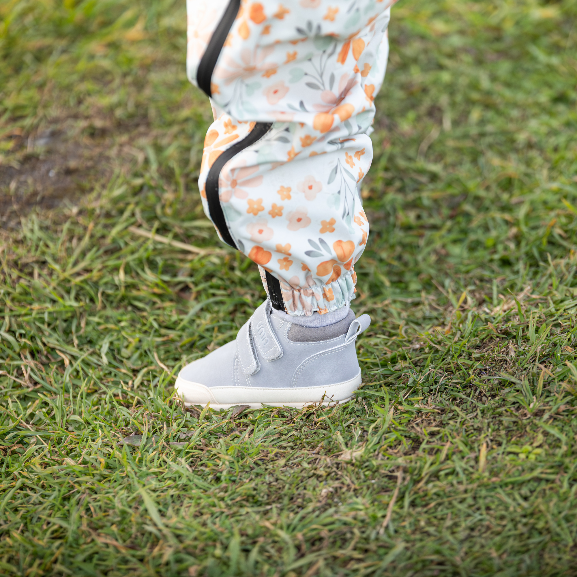Zapatilla Caña Alta Rain Gris - Baby