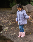 Bota barefoot ergonomica malva modelo Snow para ninos en uso 4