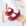 Mercedita barefoot ergonomica charol rojo para ninos pequenos puesta en uso