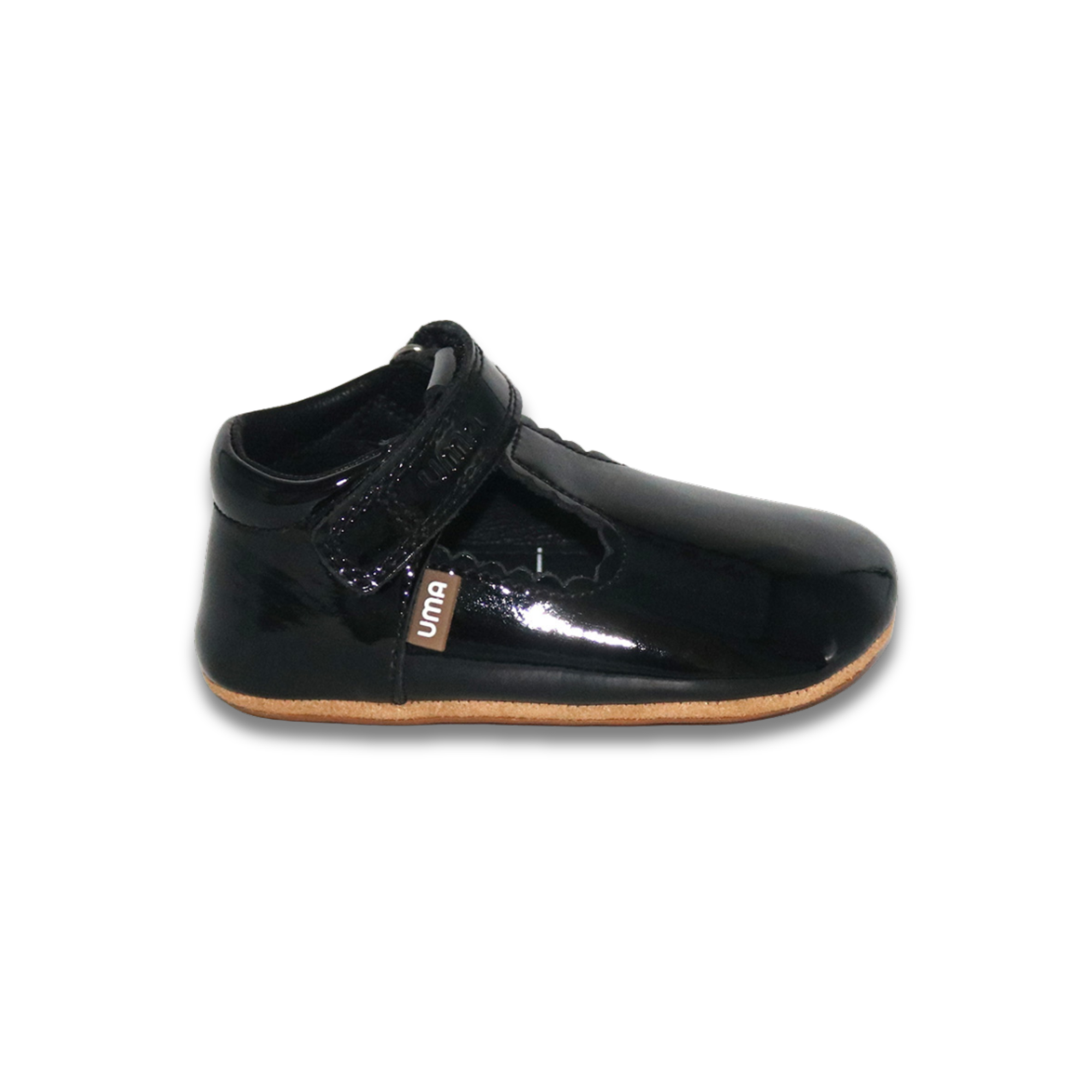 Zapato barefoot ergonomico charol negro modelo T-Bar para bebes vista lateral