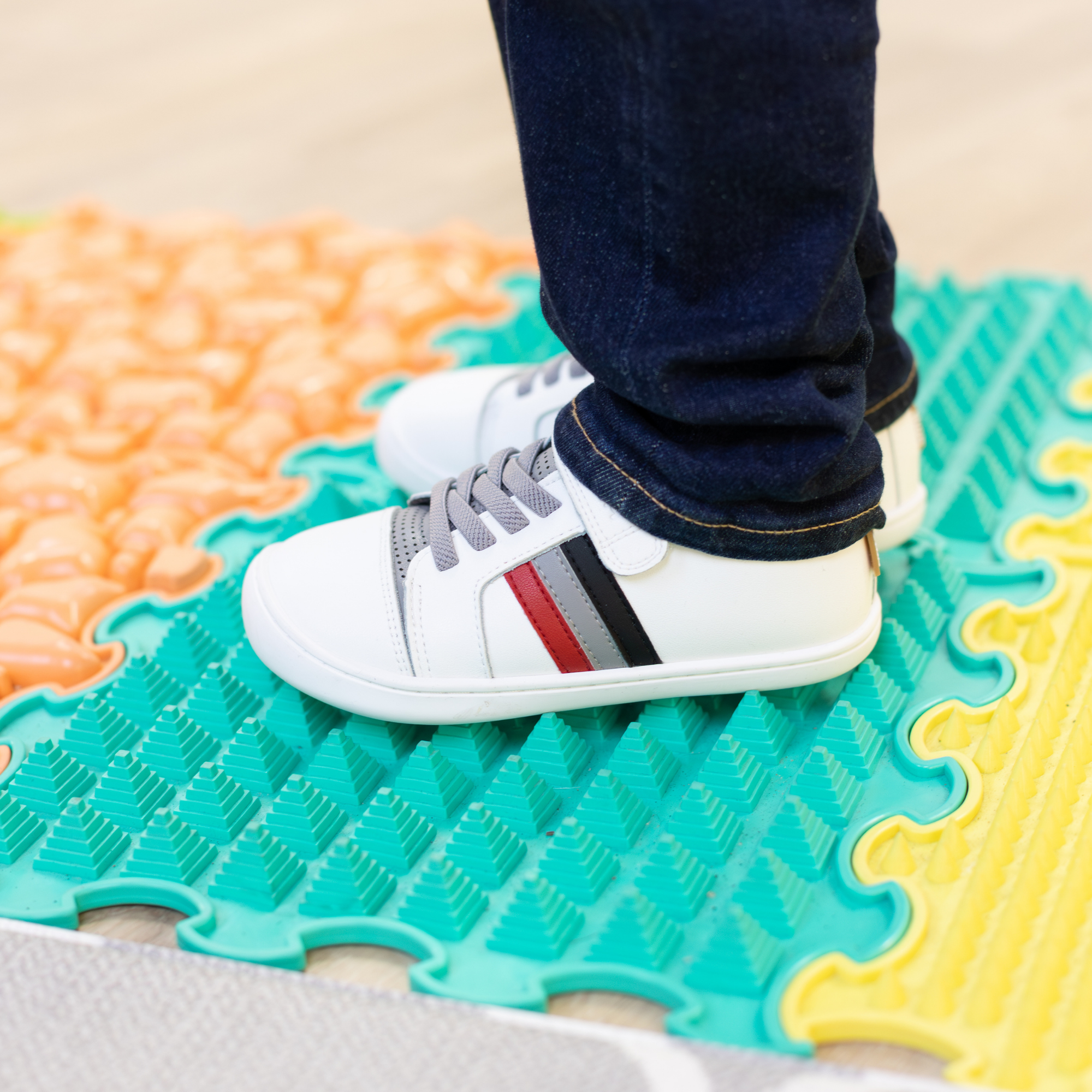 Zapatilla Cloud Rainbow Gris - Toddler