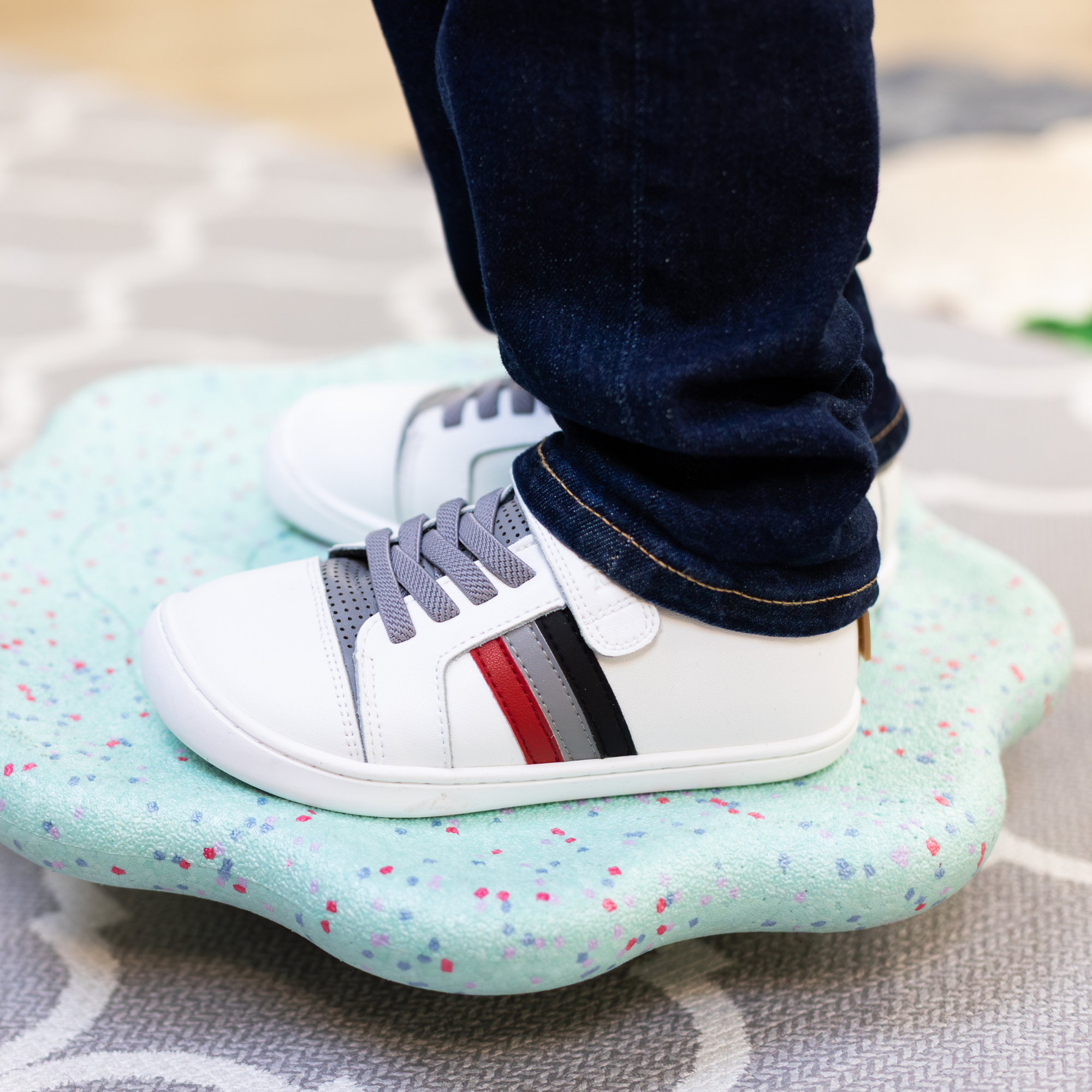 Zapatilla Cloud Rainbow Gris - Kids
