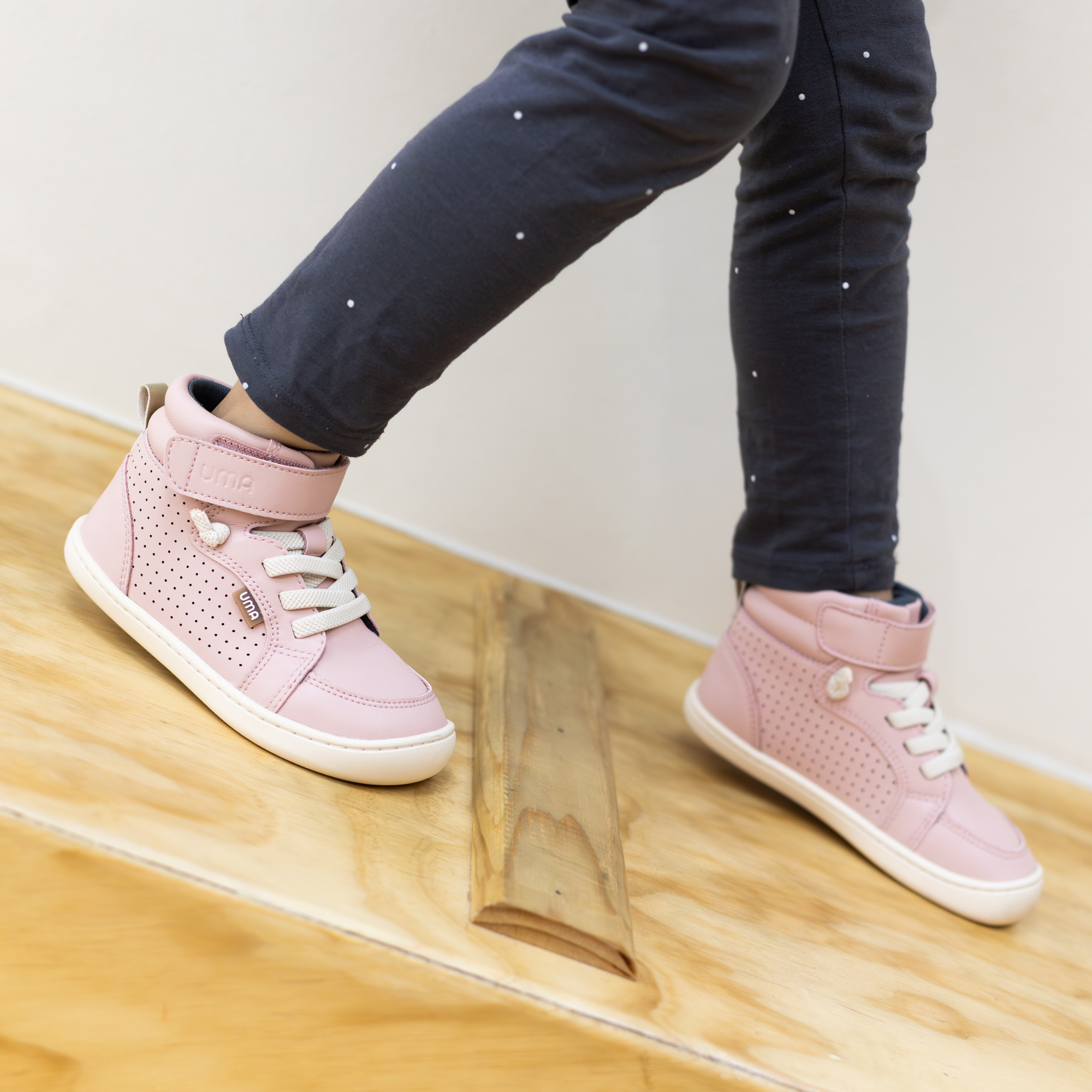 Zapatilla Caña Alta Flow Rosa - Toddler