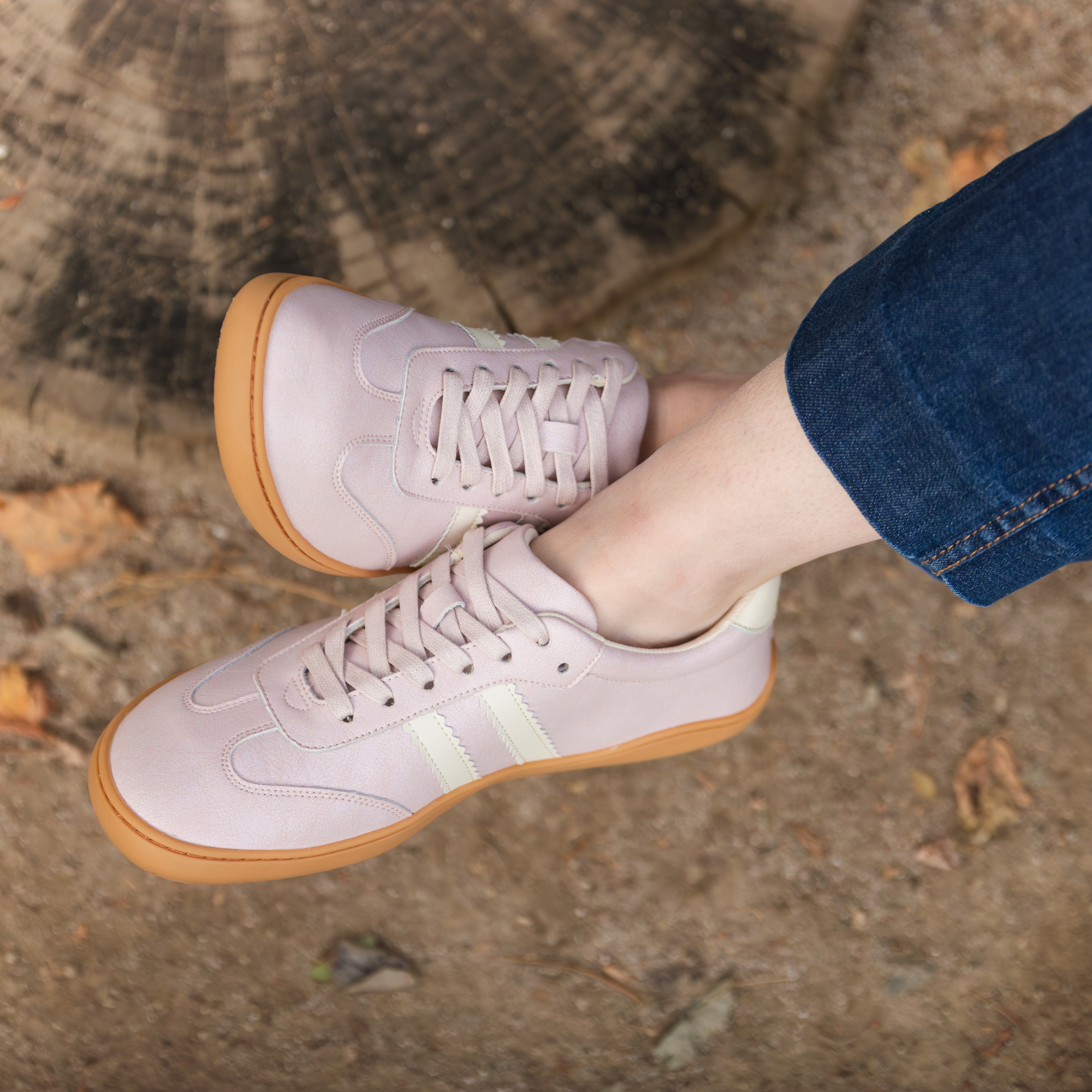Zapatilla barefoot ergonomica rosa modelo Terra para adultos vista frontal superior