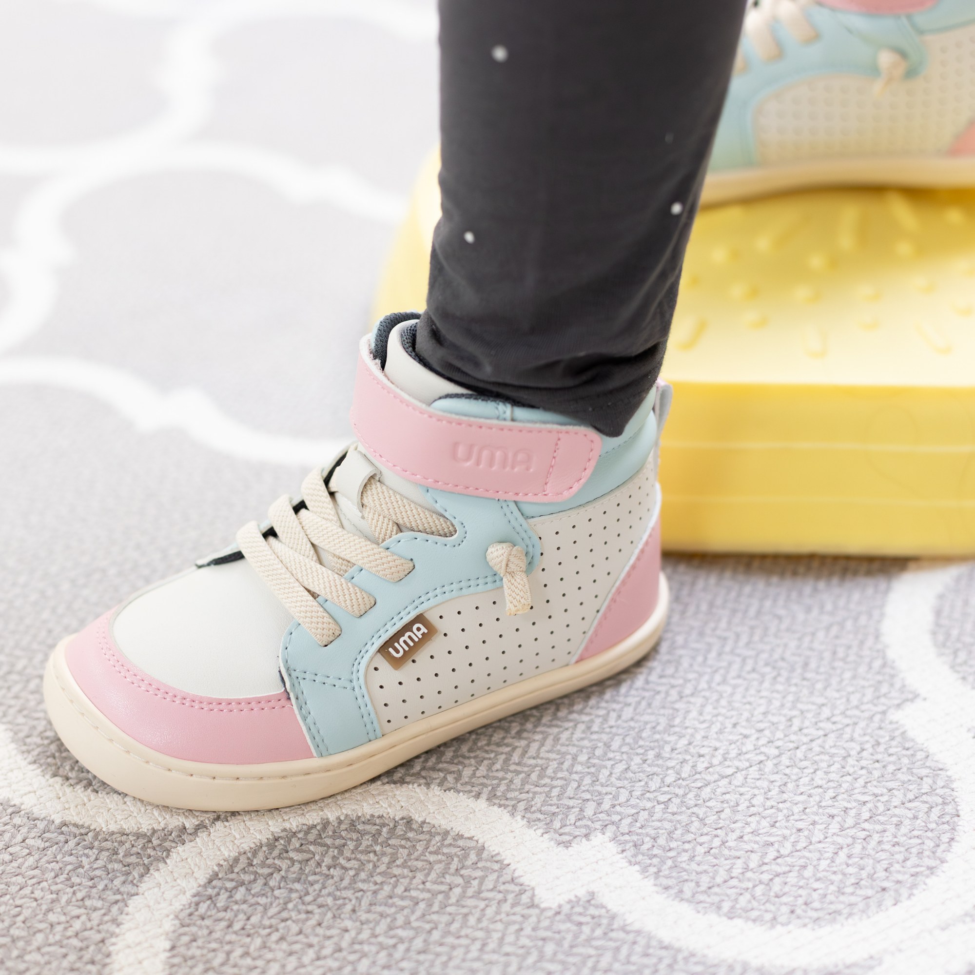 Zapatilla Caña Alta Flow Celeste/Rosa - Toddler