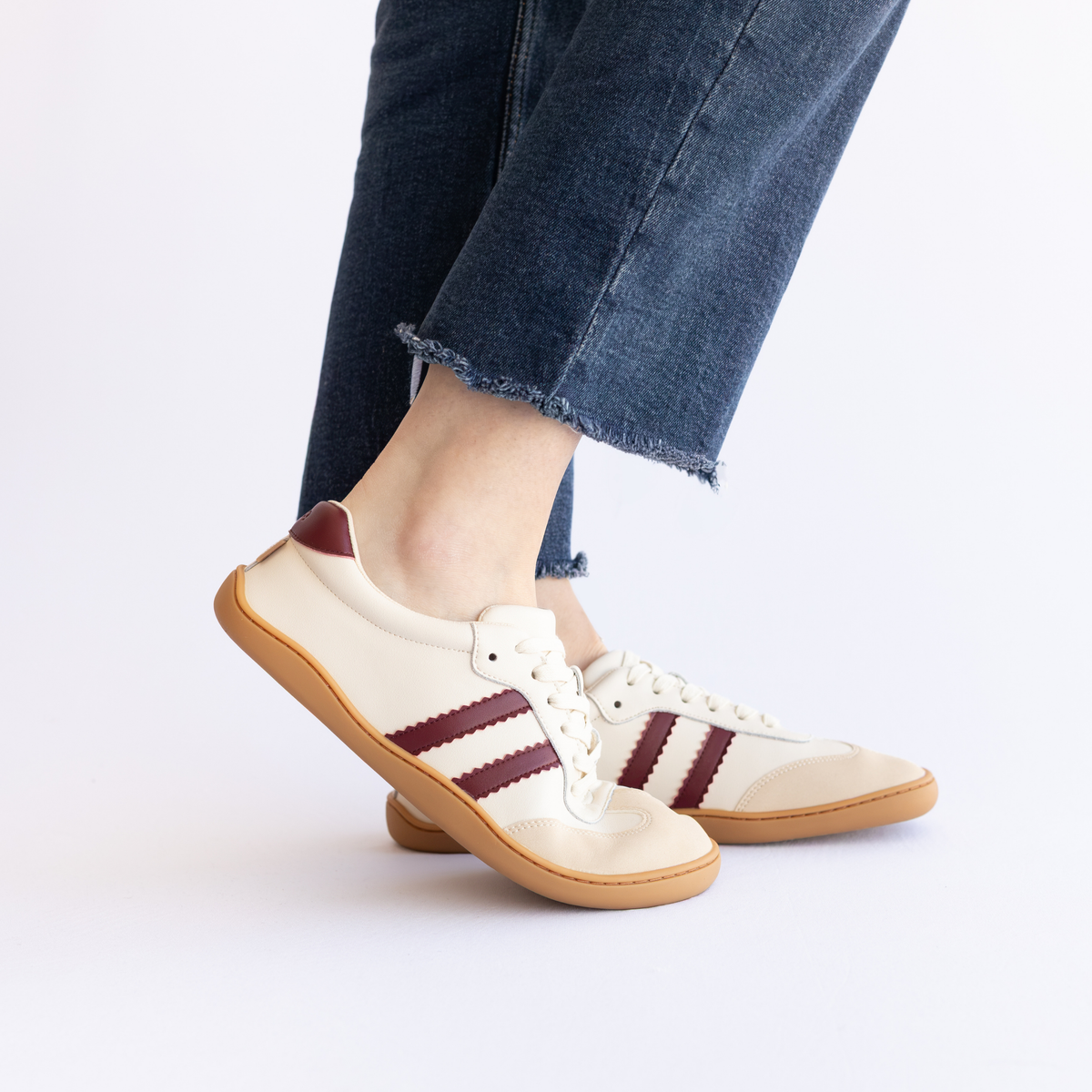 Zapatilla Terra Crudo/Burdeo - Adulto