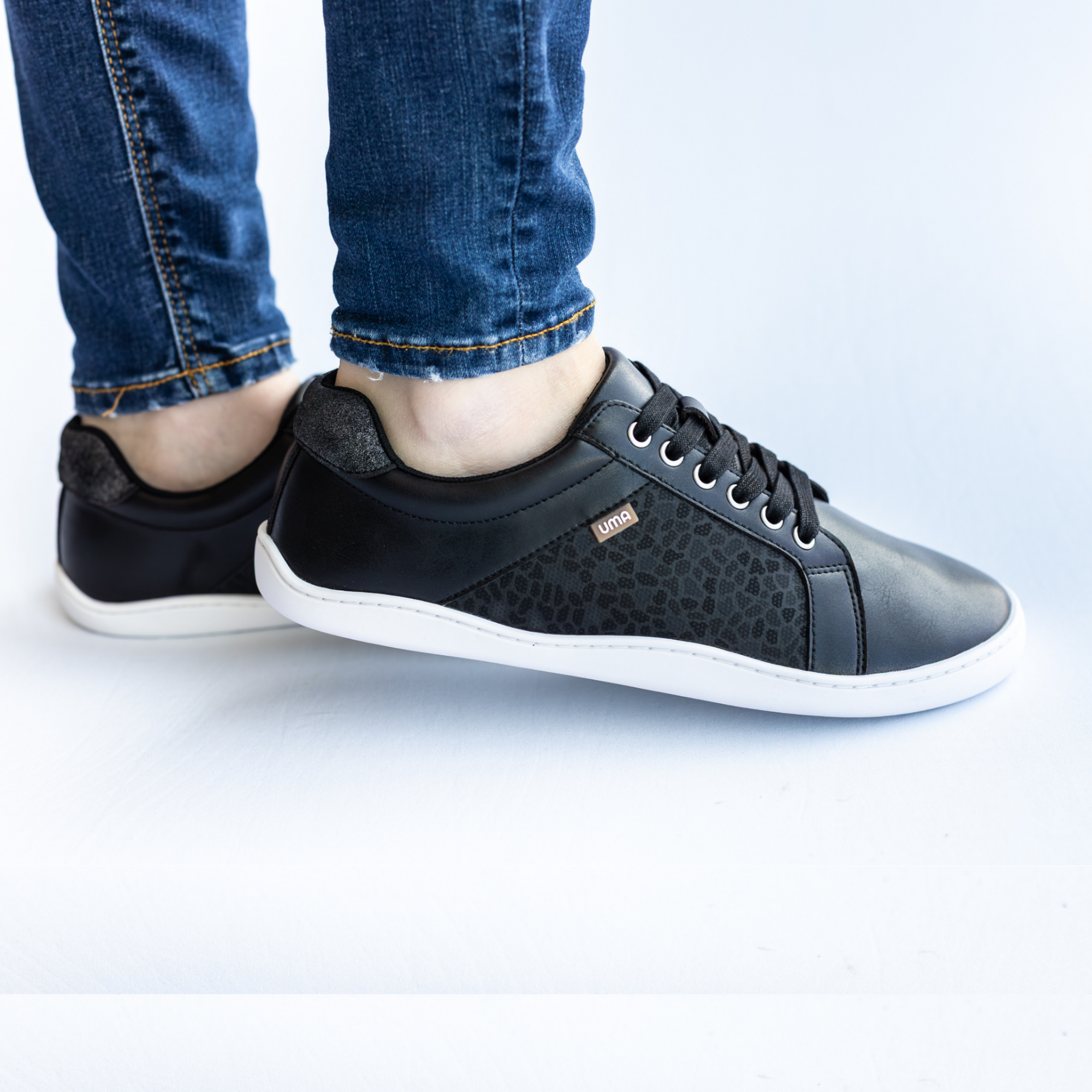 Zapatilla Float Wild Negro - Adulto